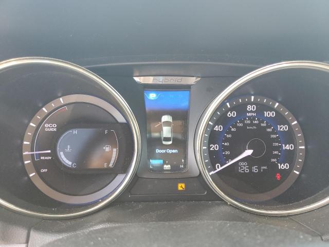 Photo 9 from auction – 2011 HYUNDAI SONATA HYB with VIN KMHEC4A42BA010916