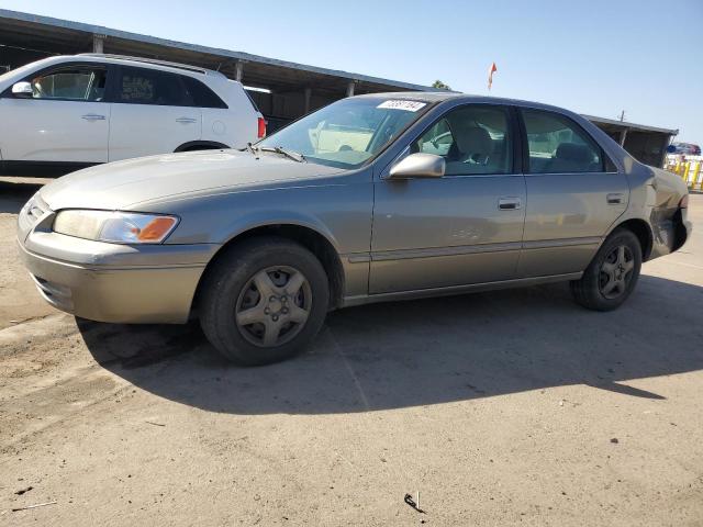 TOYOTA CAMRY LE 1997 with VIN JT2BG22K9V0051818 - Photo from auction