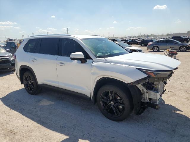 Photo 4 from auction – 2024 TOYOTA GRAND HIGH with VIN 5TDAAAB51RS022129