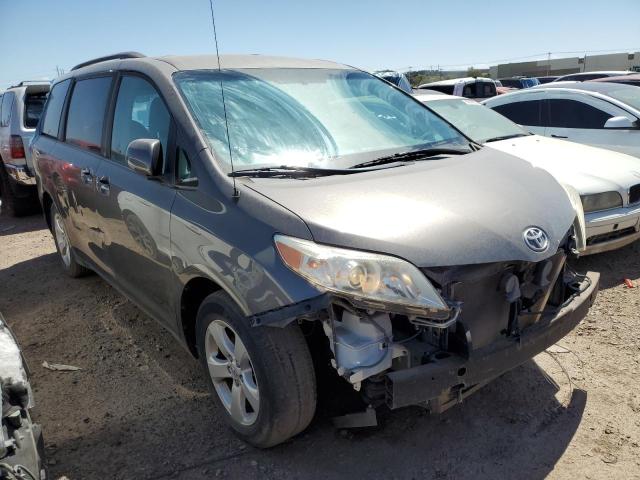 Photo 4 from auction – 2013 TOYOTA SIENNA LE with VIN 5TDKK3DC4DS395554