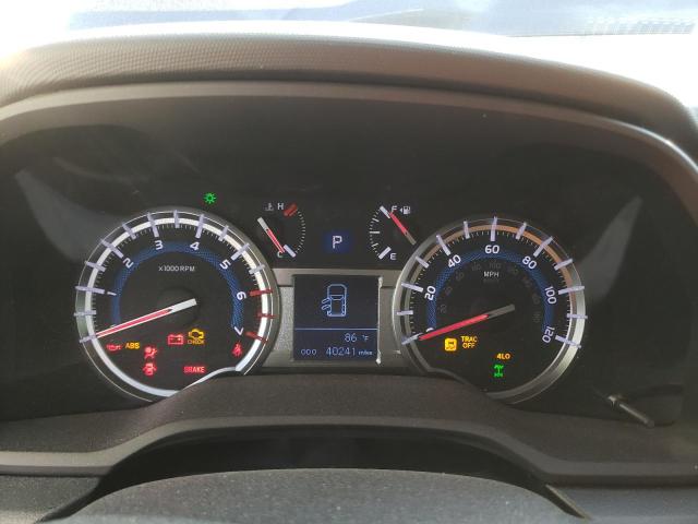 Photo 9 from auction – 2019 TOYOTA 4RUNNER SR with VIN JTEBU5JR1K5651663
