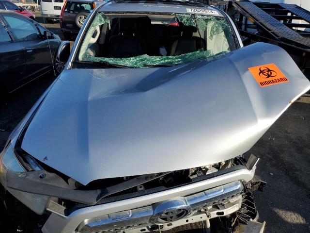 Photo 12 from auction – 2010 TOYOTA 4RUNNER SR with VIN JTEBU5JR2A5010939