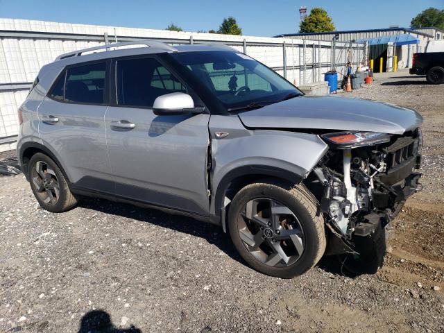 Photo 4 from auction – 2022 HYUNDAI VENUE SEL with VIN KMHRC8A35NU166192