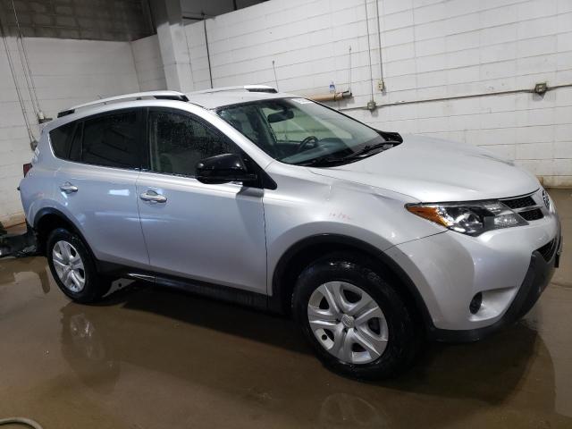 Photo 4 from auction – 2015 TOYOTA RAV4 LE with VIN JTMBFREV6FJ026010