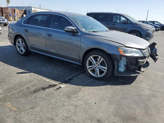 Photo 4 from auction – 2014 VOLKSWAGEN PASSAT SE with VIN 1VWBT7A32EC069356