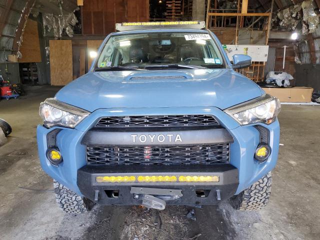 Photo 5 from auction – 2018 TOYOTA 4RUNNER SR with VIN JTEBU5JR0J5560480