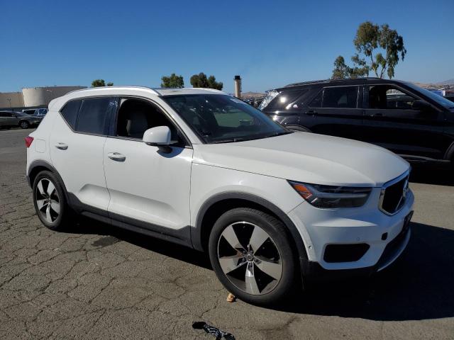Photo 4 from auction – 2019 VOLVO XC40 T5 MO with VIN YV4162UK2K2134393