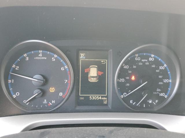 Photo 9 from auction – 2017 TOYOTA RAV4 LE with VIN JTMBFREV0HJ713664