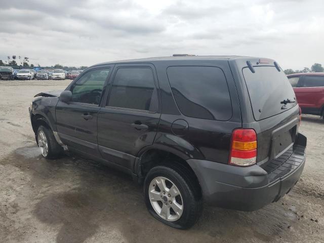 Photo 2 from auction – 2005 FORD ESCAPE XLT with VIN 1FMYU93135KB28014