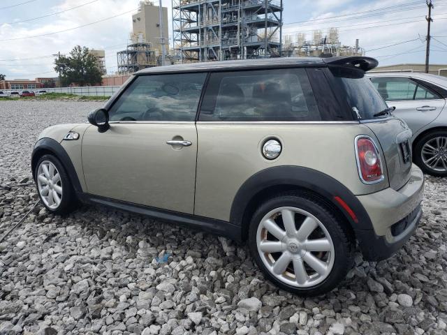 Photo 2 from auction – 2010 MINI COOPER S with VIN WMWMF7C54ATZ69913