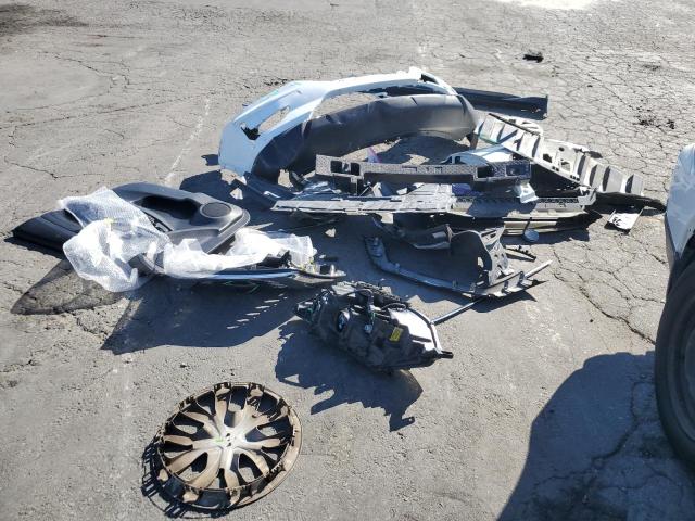 Photo 13 from auction – 2018 NISSAN ROGUE S with VIN KNMAT2MT2JP556279