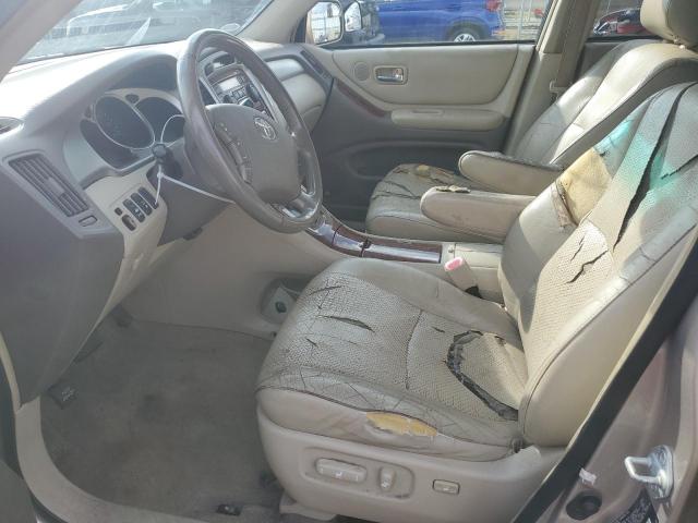 Photo 7 from auction – 2004 TOYOTA HIGHLANDER with VIN JTEDP21A840042269