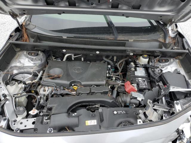 Photo 12 from auction – 2019 TOYOTA RAV4 LE with VIN JTMF1RFV1KD015097