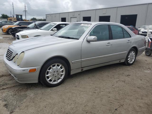 MERCEDES-BENZ E 320 2000 with VIN WDBJF65J6YB092849 - Photo from auction