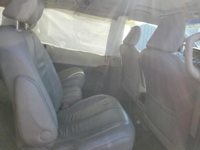 Photo 11 from auction – 2012 TOYOTA SIENNA XLE with VIN 5TDYK3DC9CS275757