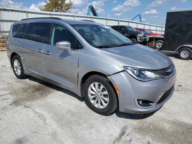 Photo 4 from auction – 2017 CHRYSLER PACIFICA T with VIN 2C4RC1BG8HR794617