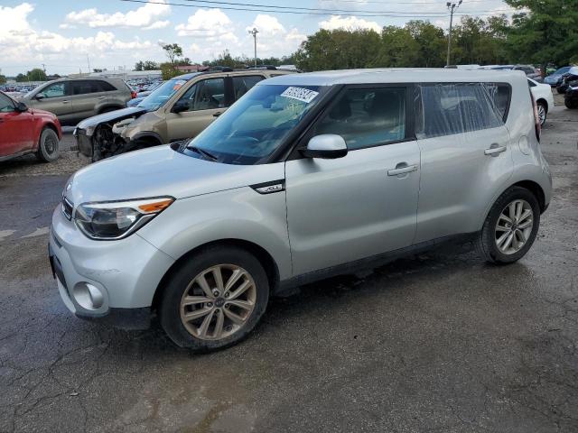 KIA SOUL + 2019 с VIN KNDJP3A53K7653945 - Снимка от търг