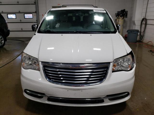 Photo 5 from auction – 2014 CHRYSLER TOWN & COU with VIN 2C4RC1CG7ER133042