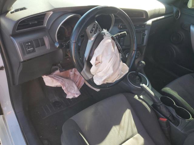 Photo 8 from auction – 2015 TOYOTA SCION TC with VIN JTKJF5C70F3090128