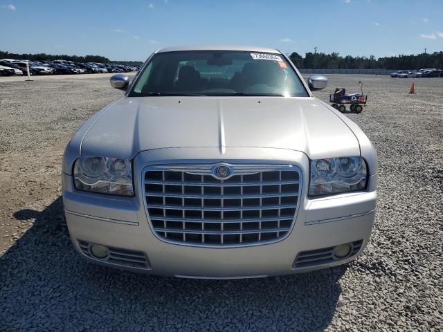 Photo 5 from auction – 2010 CHRYSLER 300 TOURIN with VIN 2C3CA5CV7AH329018