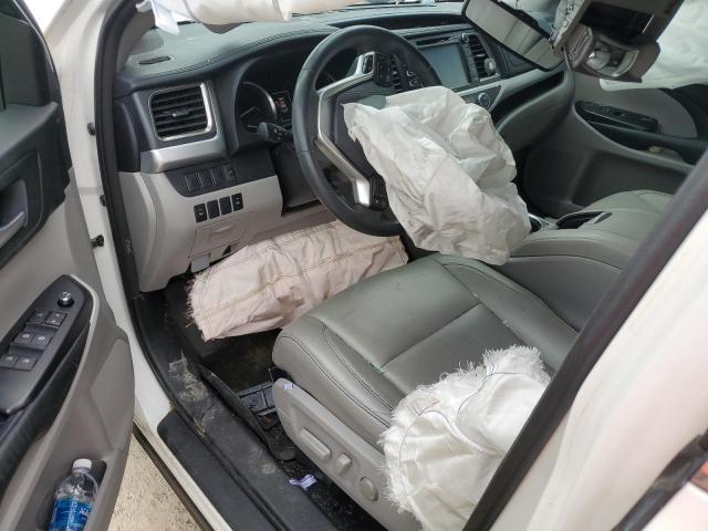 Photo 8 from auction – 2016 TOYOTA HIGHLANDER with VIN 5TDJKRFH0GS280784