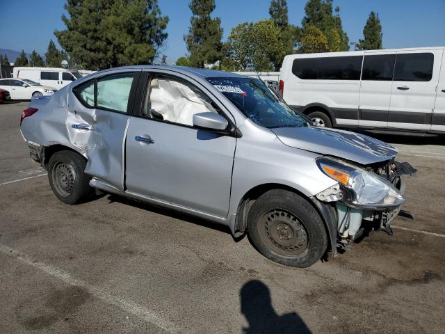 Photo 4 from auction – 2017 NISSAN VERSA S with VIN 3N1CN7AP6HL812391