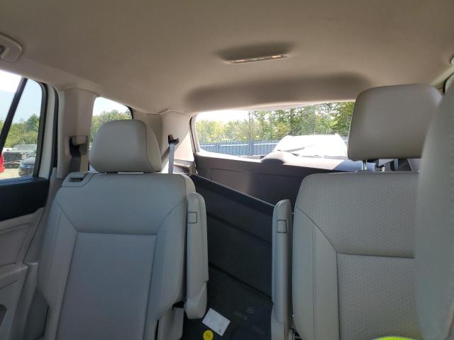 Photo 10 from auction – 2019 VOLKSWAGEN ATLAS SE with VIN 1V2UR2CA1KC558558