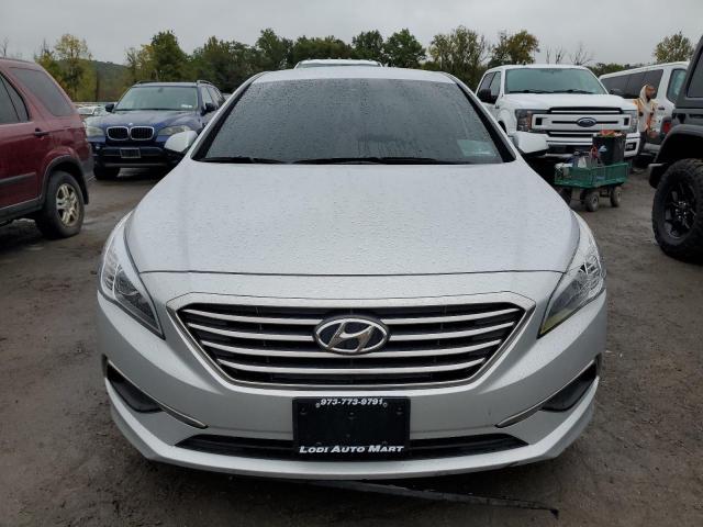 Photo 4 from auction – 2016 HYUNDAI SONATA SE with VIN 5NPE24AF3GH303314