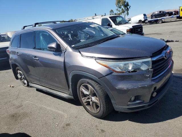 Photo 4 from auction – 2016 TOYOTA HIGHLANDER with VIN 5TDDKRFH8GS230258