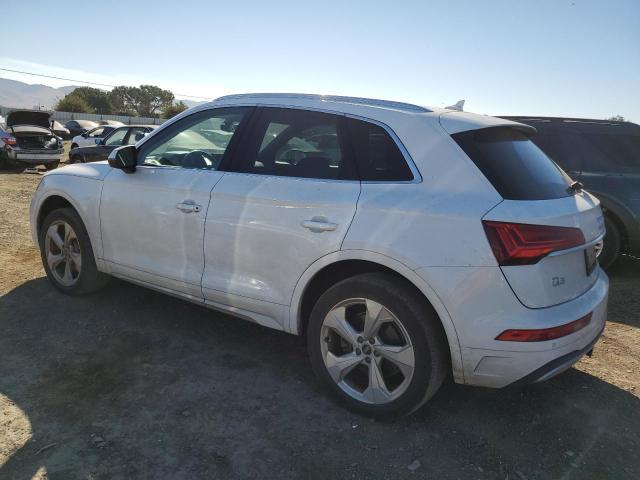 Photo 2 from auction – 2021 AUDI Q5 PREMIUM with VIN WA1BAAFY1M2115946