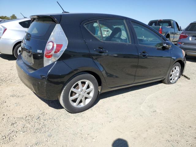 Photo 3 from auction – 2012 TOYOTA PRIUS C with VIN JTDKDTB32C1009058