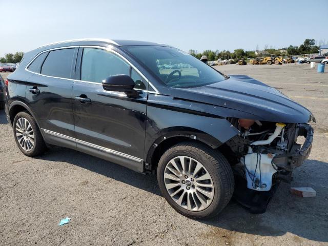 Photo 4 from auction – 2017 LINCOLN MKC RESERV with VIN 5LMCJ3D98HUL69934