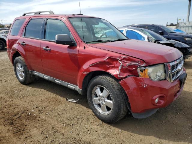 Photo 4 from auction – 2010 FORD ESCAPE XLT with VIN 1FMCU0D72AKB11496