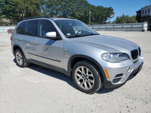 Photo 4 from auction – 2013 BMW X5 XDRIVE3 with VIN 5UXZV4C56D0B02823