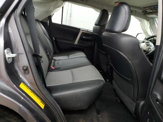 Photo 11 from auction – 2015 TOYOTA 4RUNNER SR with VIN JTEBU5JR3F5222708