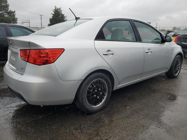 Фото 3 с аукциона – 2012 KIA FORTE EX с VIN KNAFU4A21C5518239