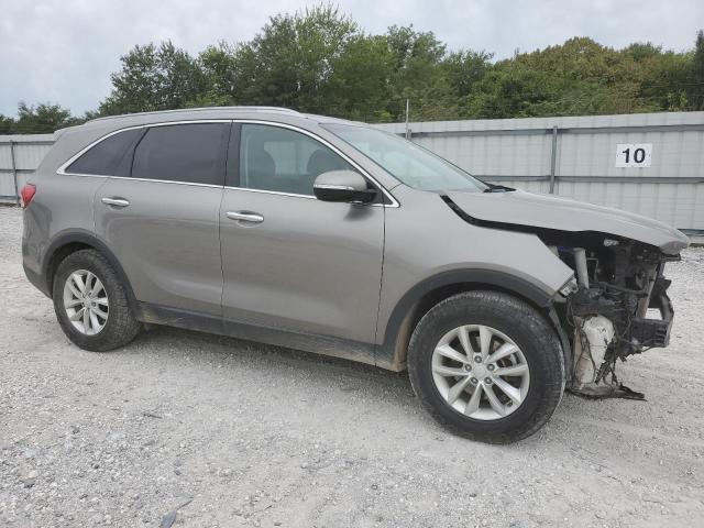 Photo 4 from auction – 2018 KIA SORENTO LX with VIN 5XYPG4A31JG415768