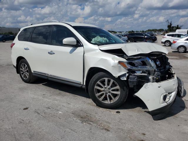 Photo 4 from auction – 2016 NISSAN PATHFINDER with VIN 5N1AR2MN0GC642380