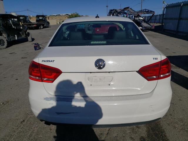 Photo 6 from auction – 2015 VOLKSWAGEN PASSAT S with VIN 1VWAT7A39FC040546