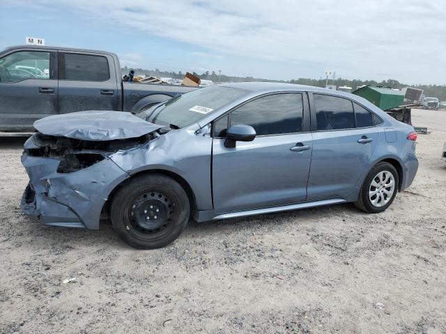 TOYOTA COROLLA LE 2022 with VIN 5YFEPMAE2NP336538 - Photo from auction