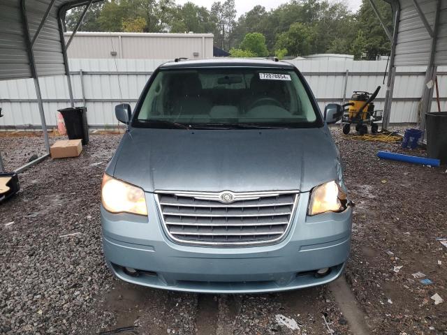 Photo 5 from auction – 2010 CHRYSLER TOWN & COU with VIN 2A4RR5D17AR308782