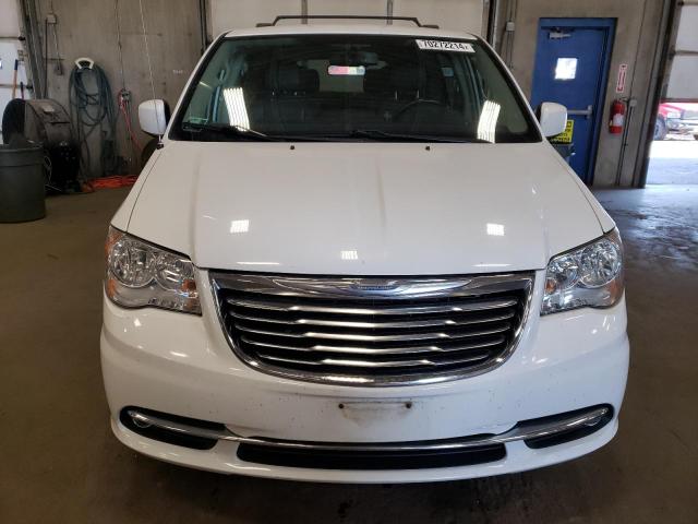 Photo 5 from auction – 2015 CHRYSLER TOWN & CTY with VIN 2C4RC1BG6FR544306