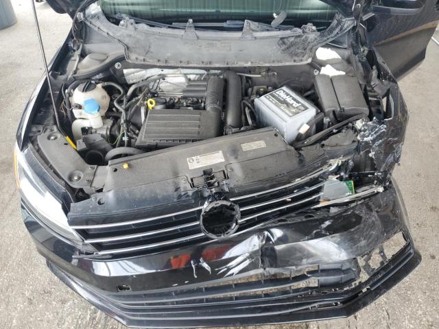 Photo 11 from auction – 2017 VOLKSWAGEN JETTA S with VIN 3VW2B7AJ5HM361183