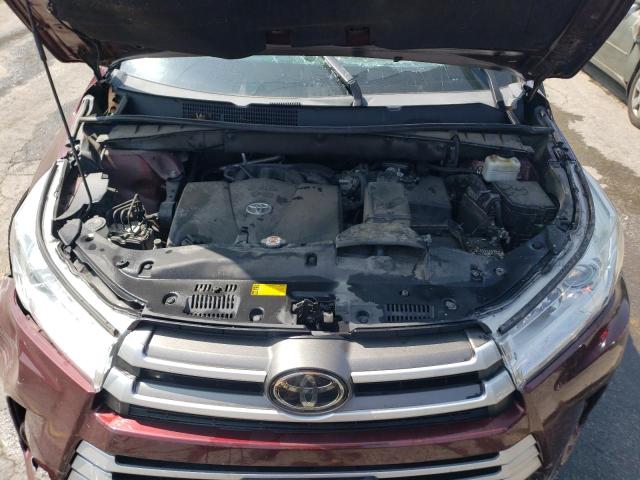 Photo 12 from auction – 2018 TOYOTA HIGHLANDER with VIN 5TDJZRFH0JS901900