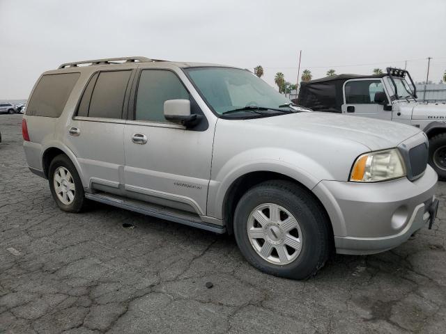 Photo 4 from auction – 2004 LINCOLN NAVIGATOR with VIN 5LMFU27R94LJ31858