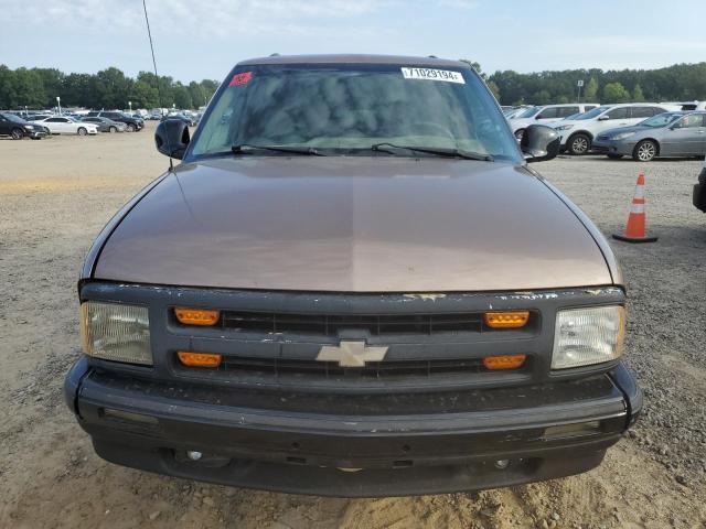 Photo 5 from auction – 1997 CHEVROLET BLAZER with VIN 1GNDT13W9V2164896