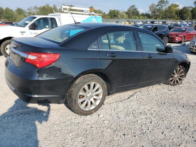 Photo 3 from auction – 2012 CHRYSLER 200 TOURIN with VIN 1C3CCBBG8CN130856