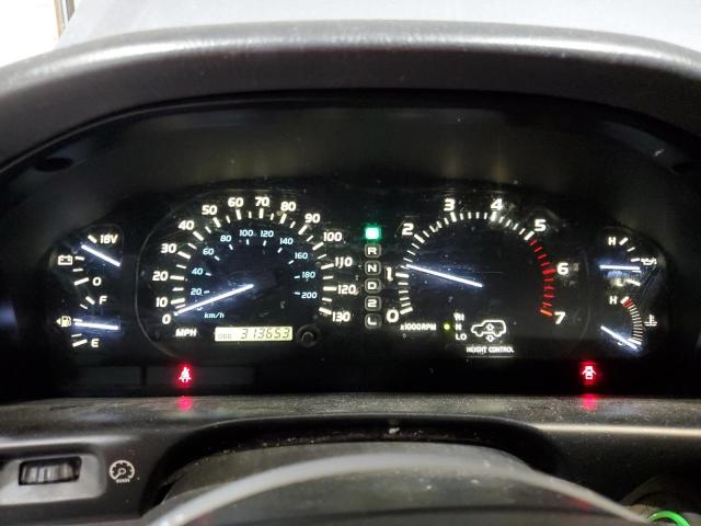 Photo 9 from auction – 2001 LEXUS LX 470 with VIN JTJHT00W913509242