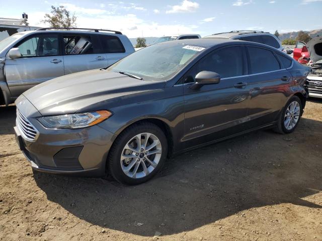 FORD FUSION SE 2019 with VIN 3FA6P0LU8KR202825 - Photo from auction