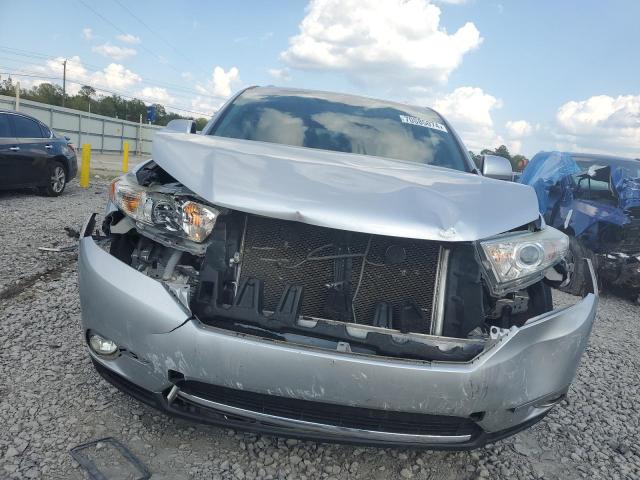 Photo 5 from auction – 2013 TOYOTA HIGHLANDER with VIN 5TDZK3EH2DS124467